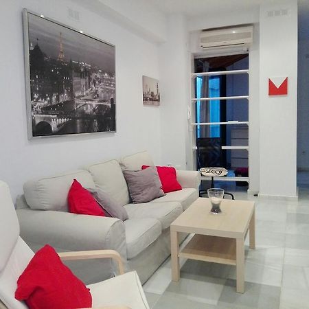 Centrico Apartamento Con Patio Privado Севілья Екстер'єр фото
